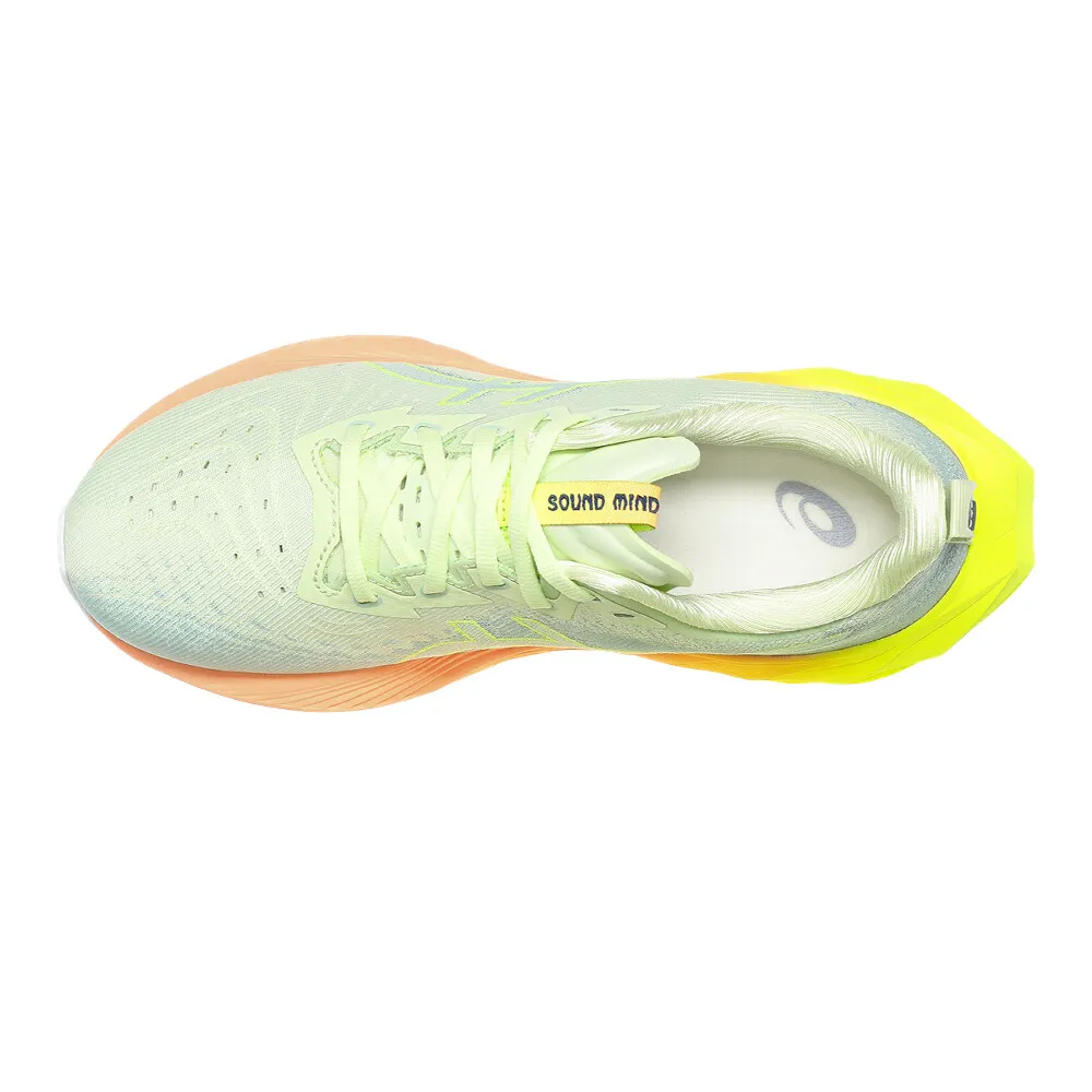 Asics Novablast 4 Paris per donna Scarpe da Running - AW24