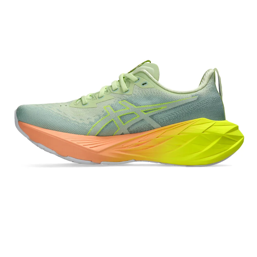 Asics Novablast 4 Paris per donna Scarpe da Running - AW24