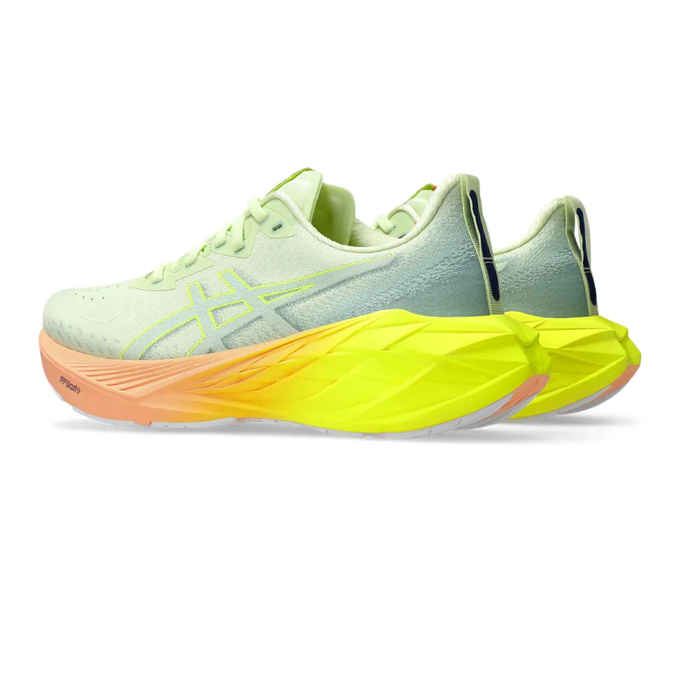 Asics Novablast 4 Paris per donna Scarpe da Running - AW24