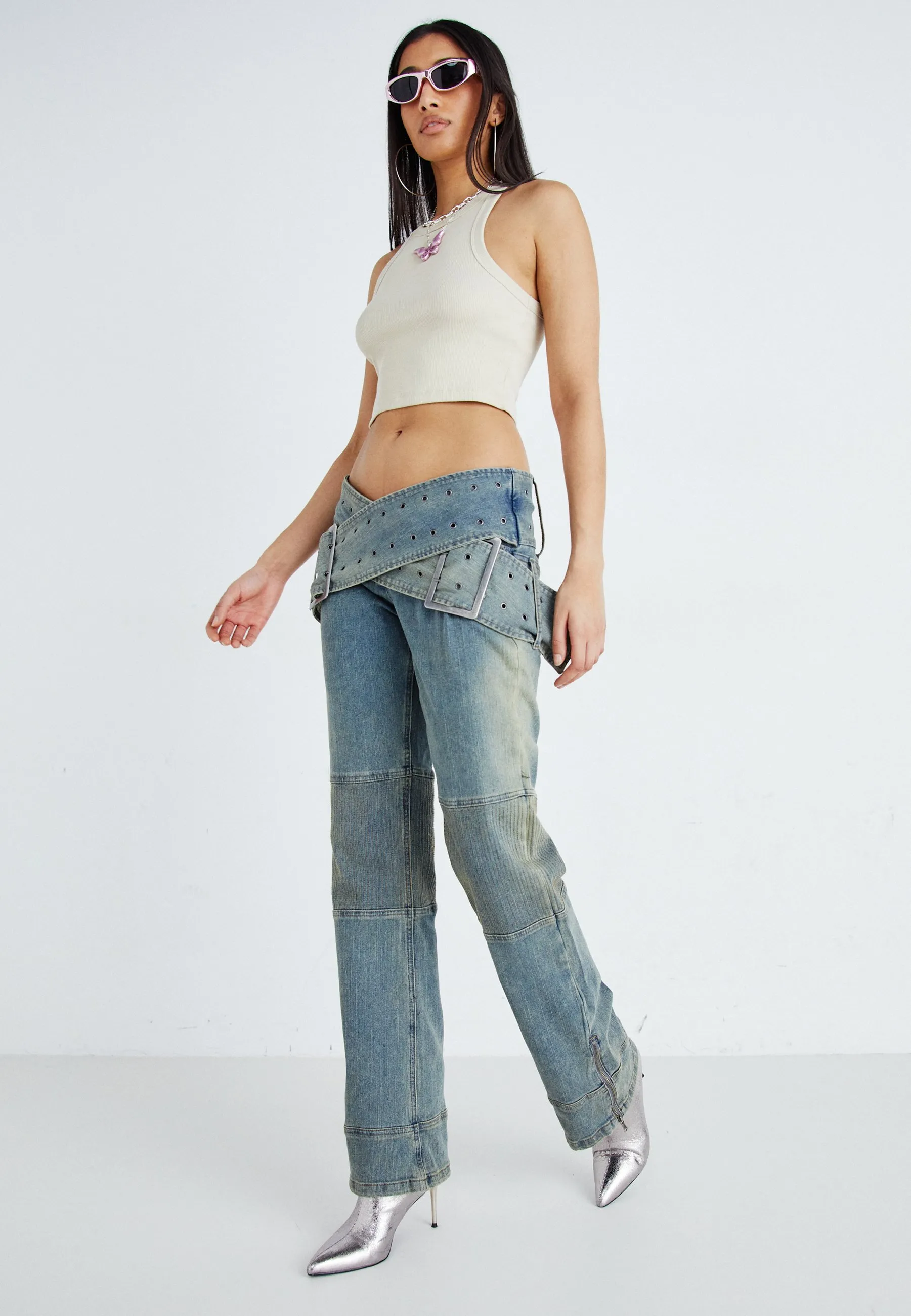 ASSASSIN - Jeans a zampa