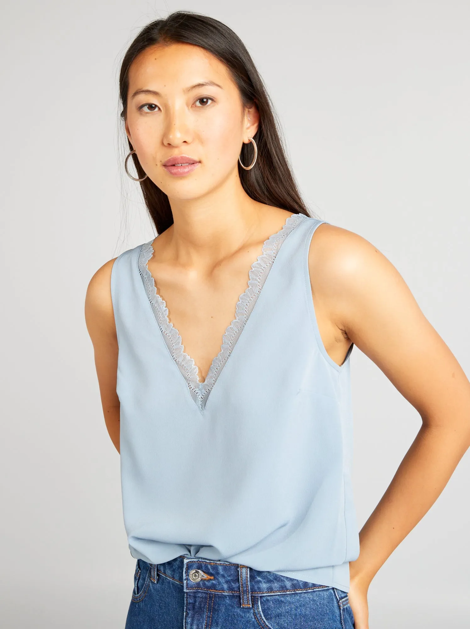 Blusa senza maniche con collo in pizzo - BLU