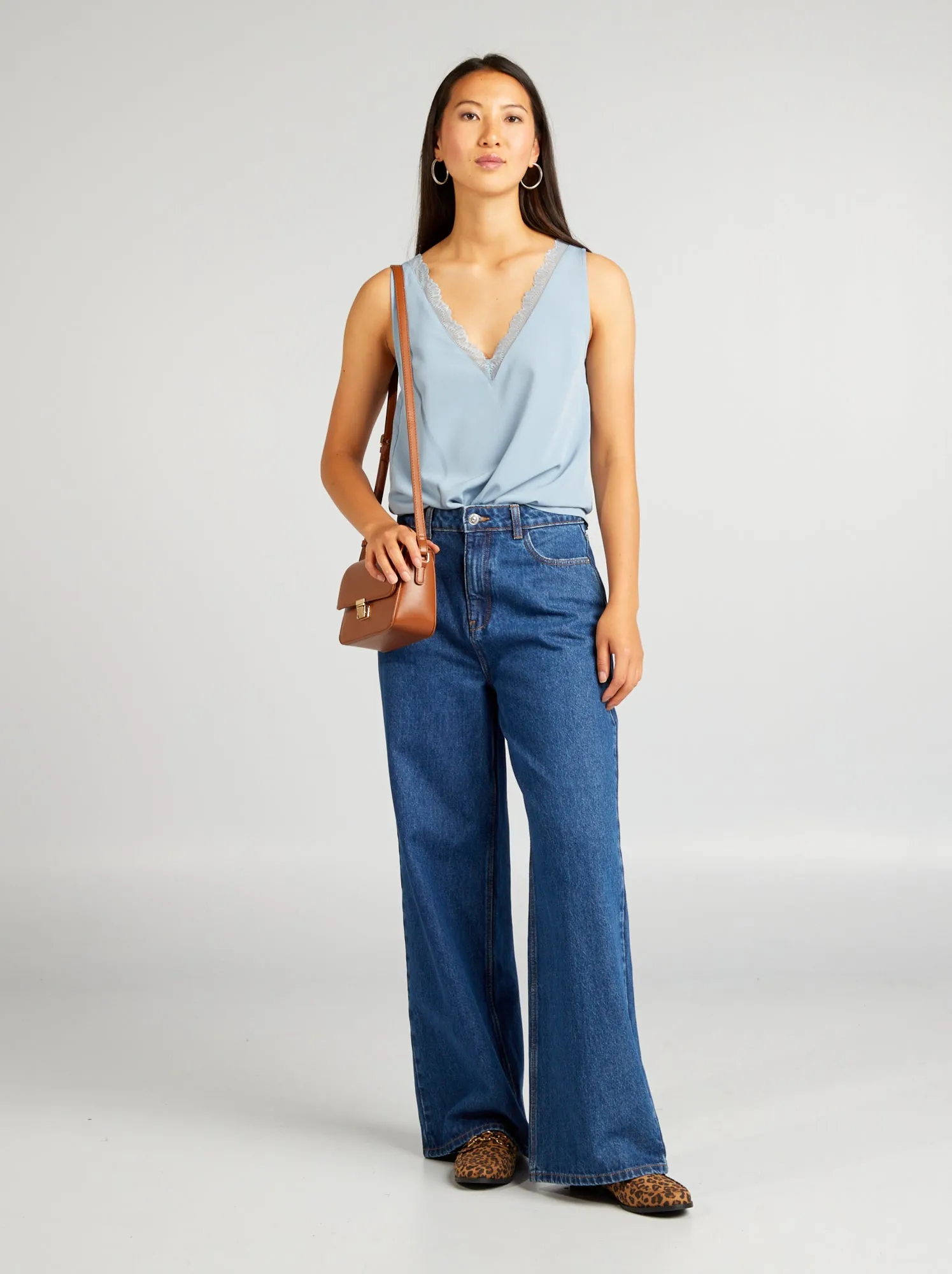Blusa senza maniche con collo in pizzo - BLU