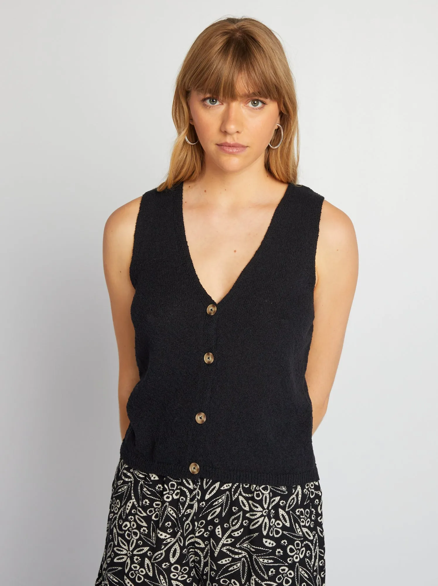 Cardigan senza maniche in maglia leggera - NERO