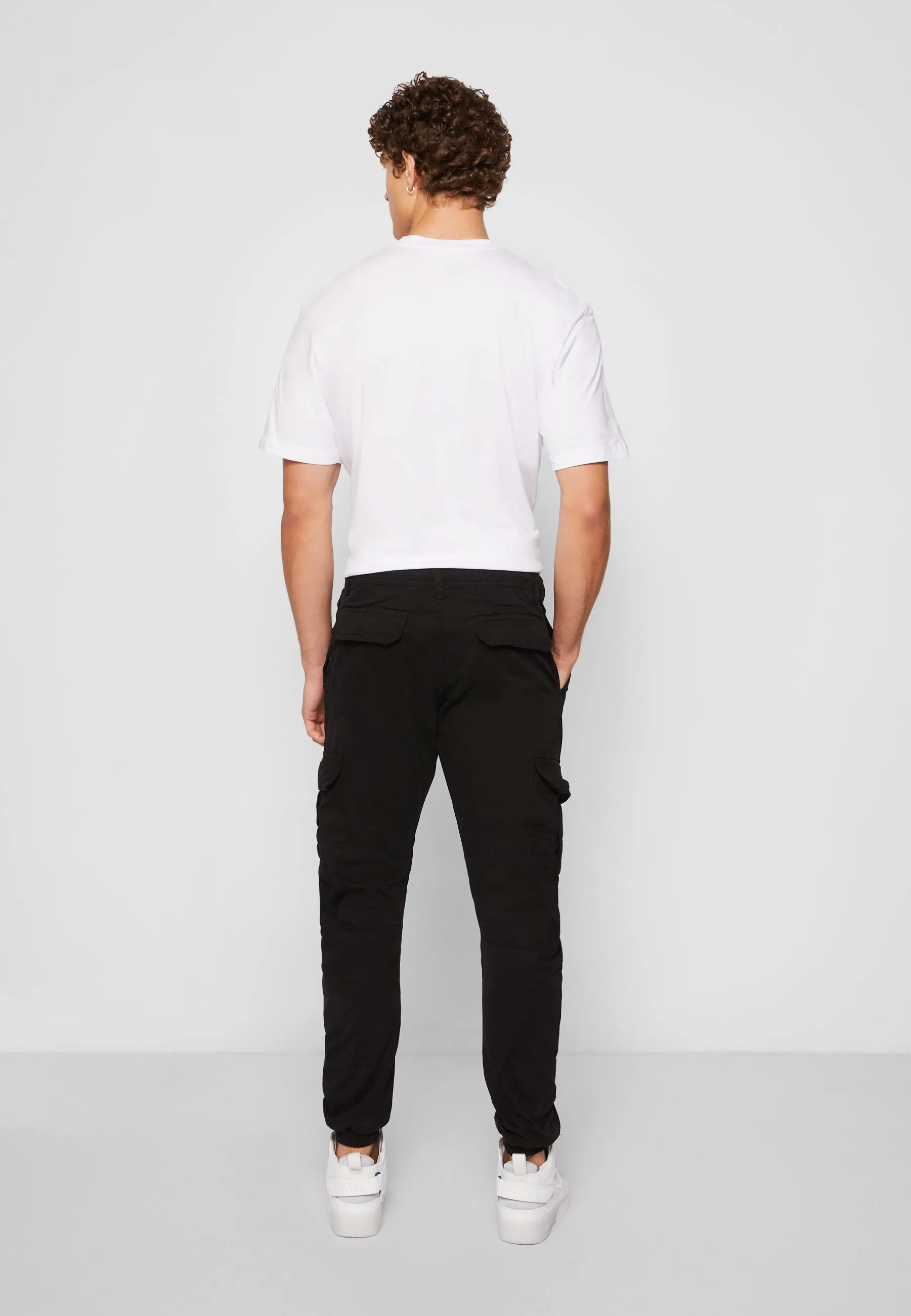 CARGO JOGGING PANTS - Pantaloni cargo