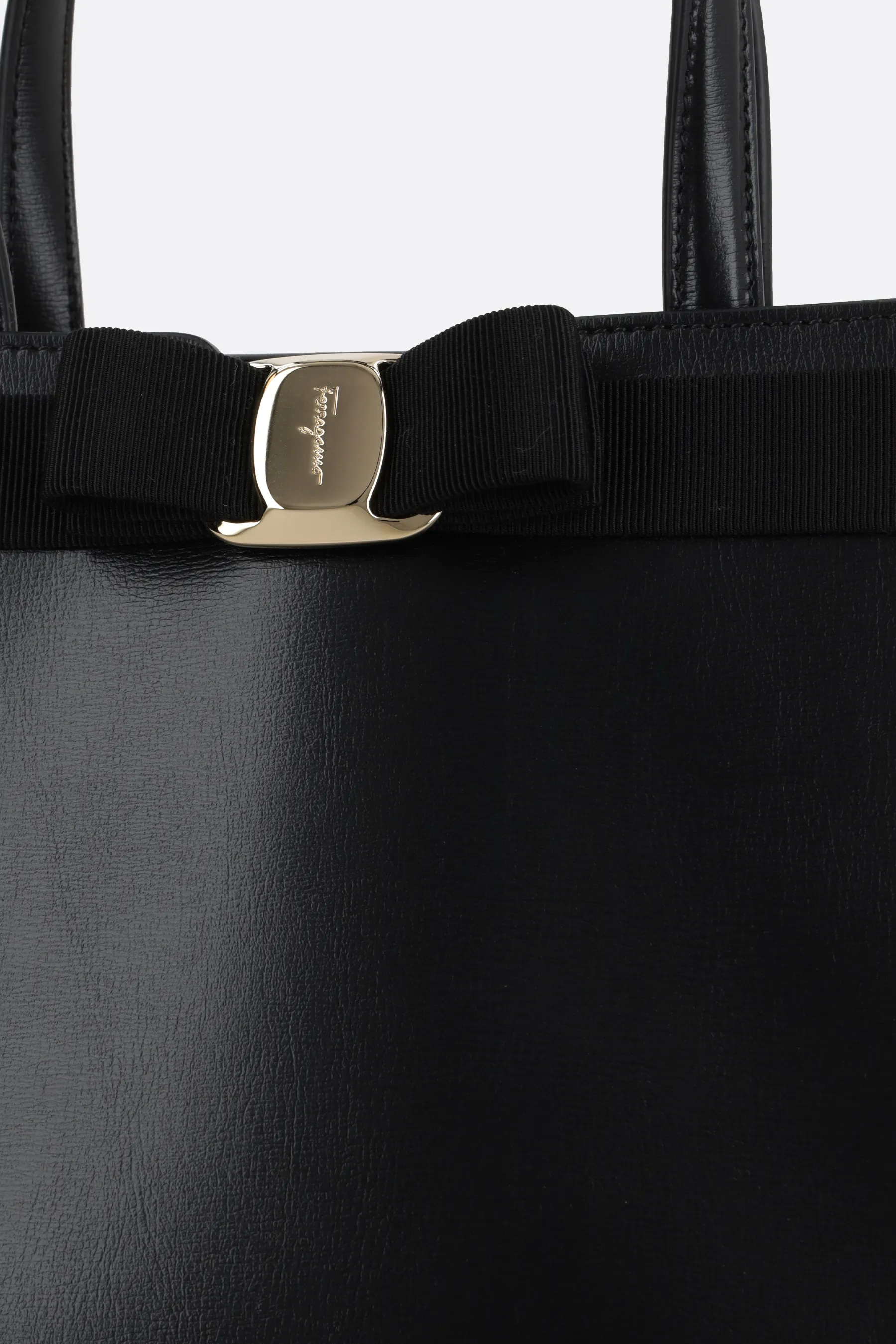  FERRAGAMO borsa tote Vara in pelle liscia 