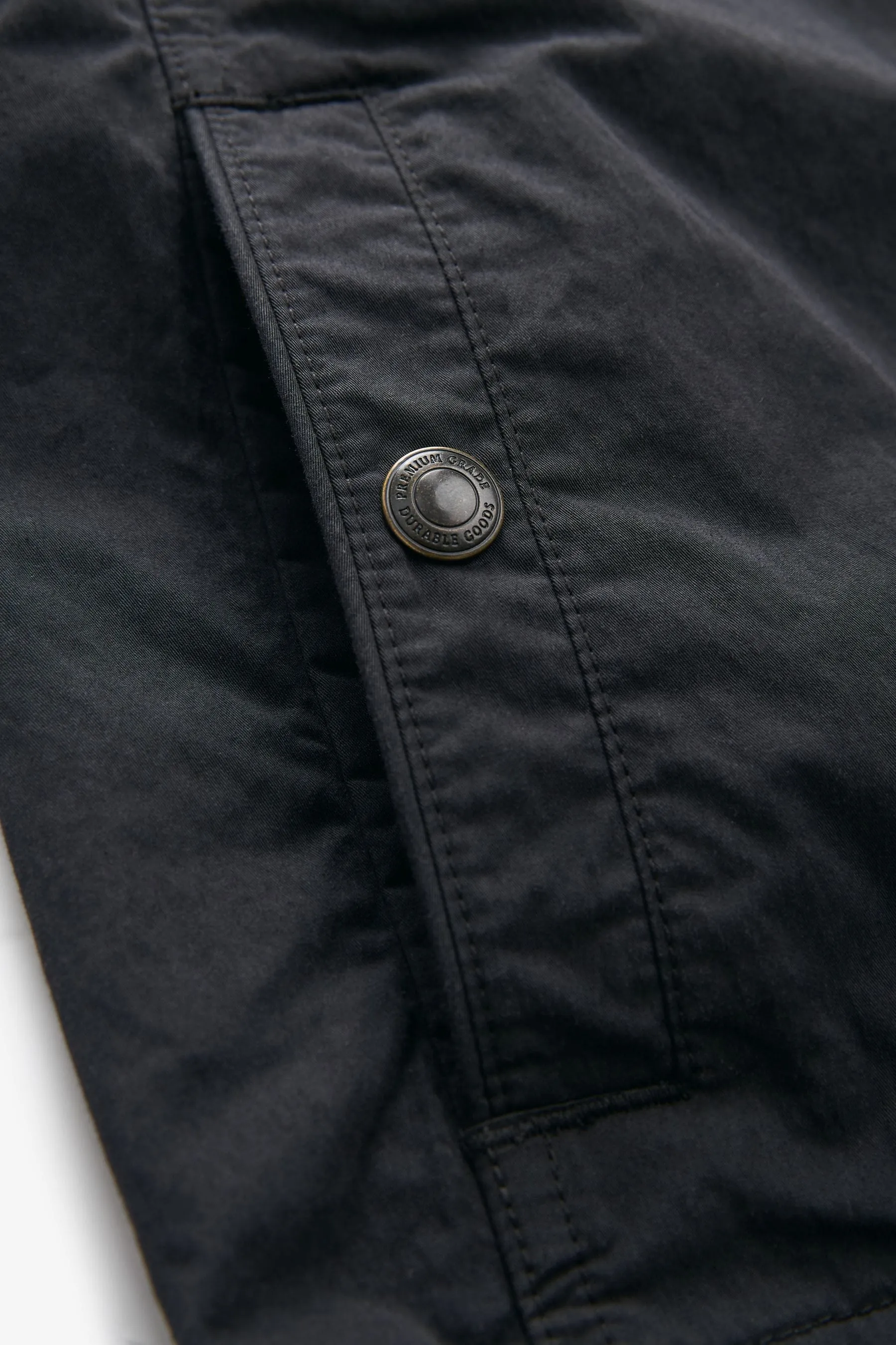 Impermeabile stile camicia multitasche