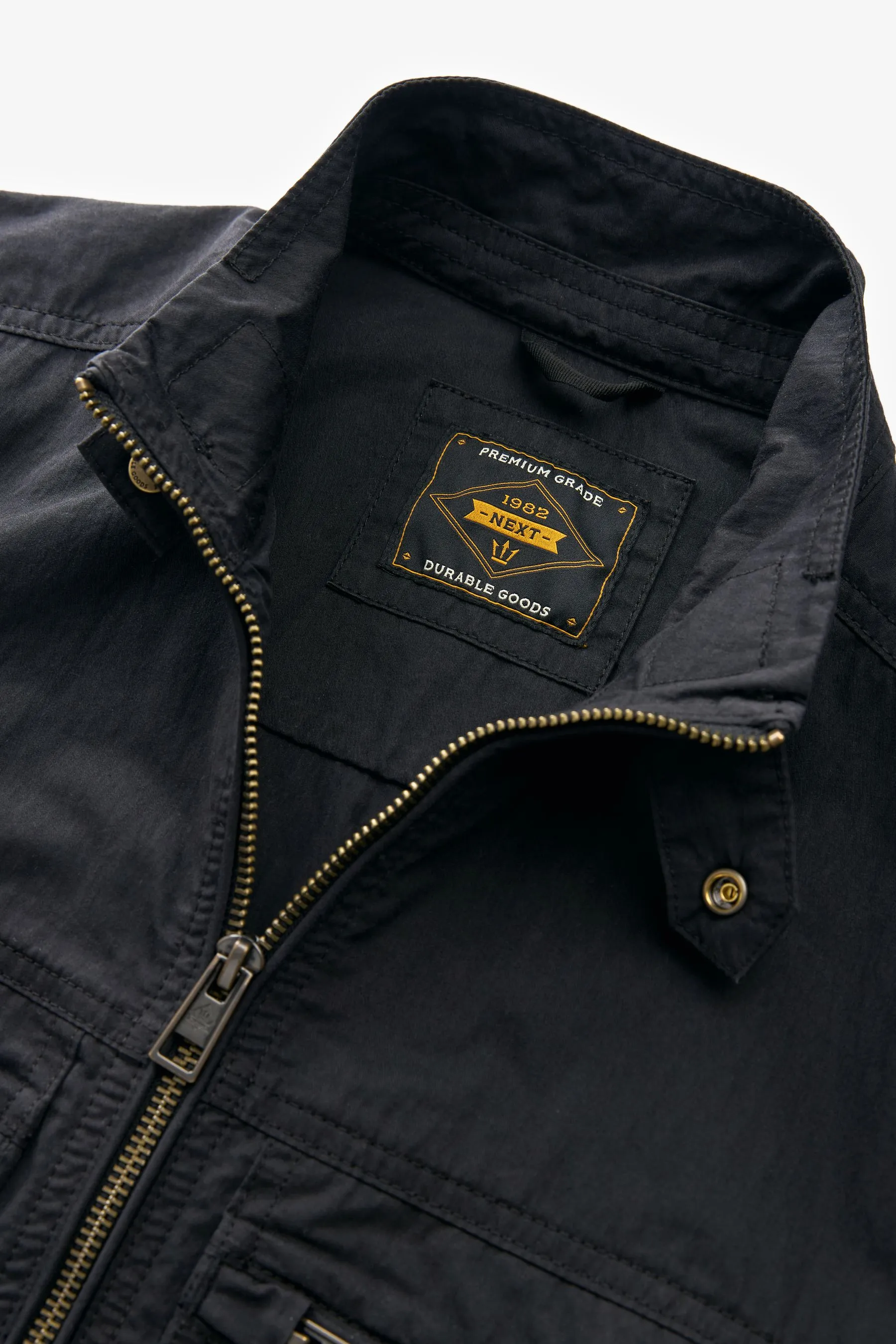 Impermeabile stile camicia multitasche