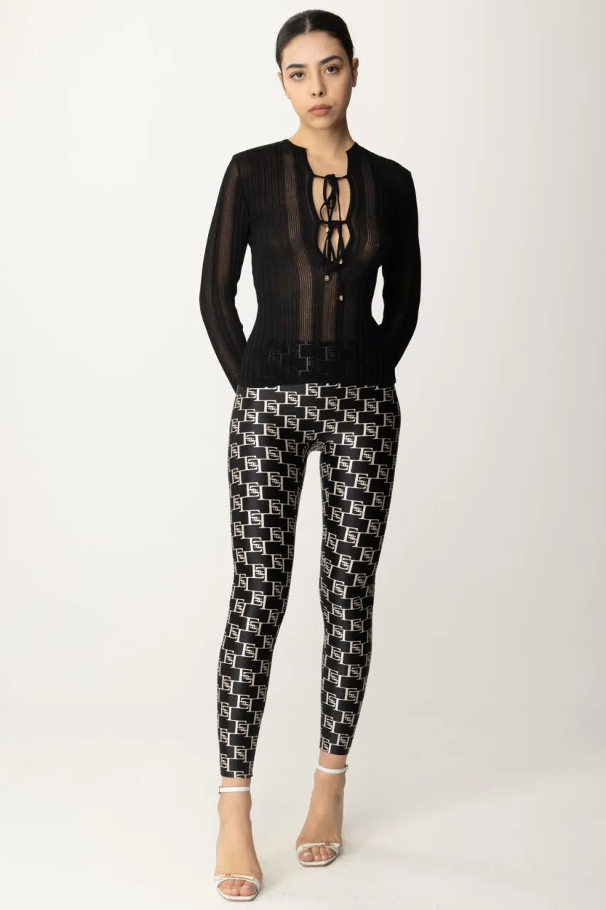 Maglia a coste con scollatura criss cross Nero