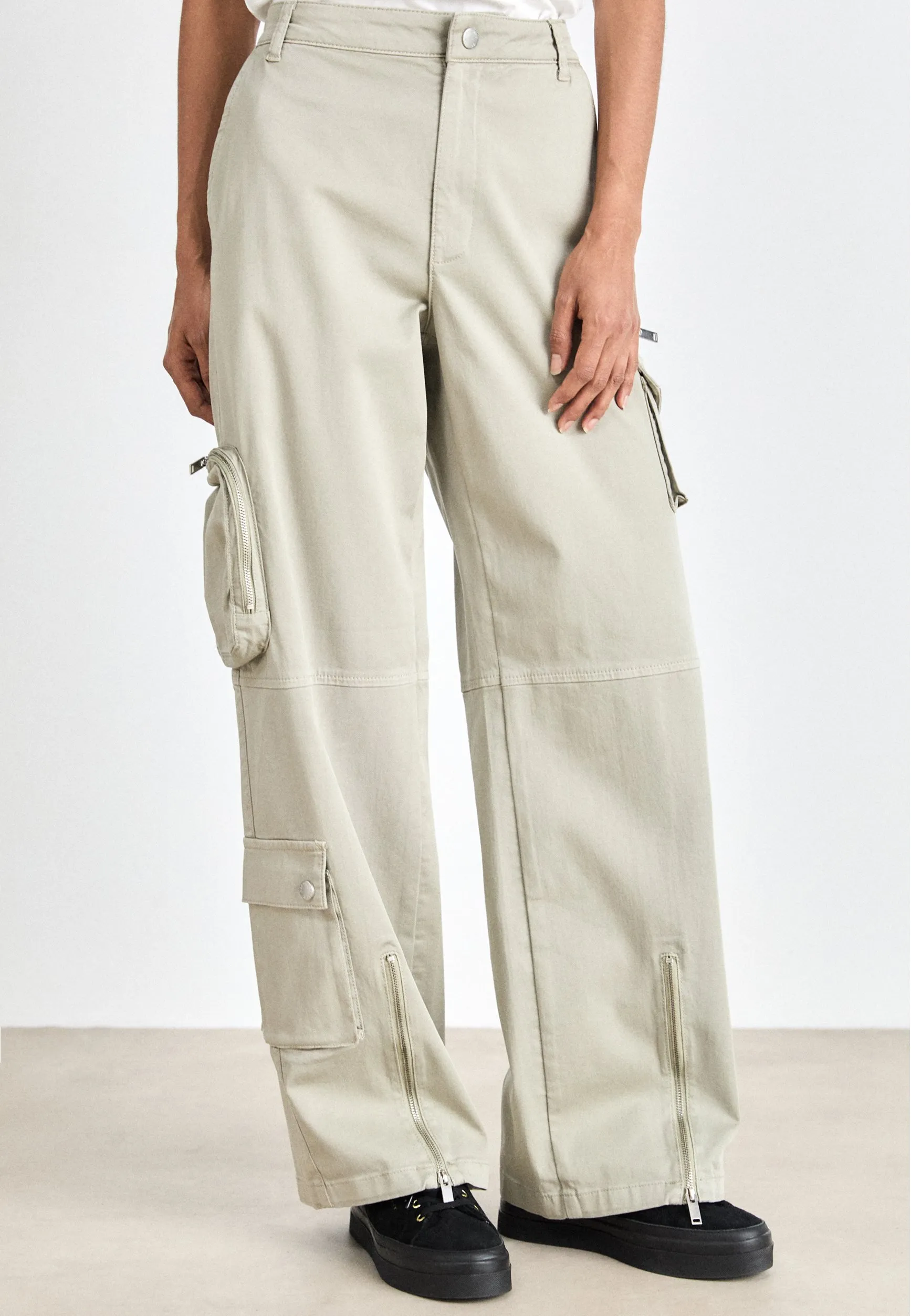 MIRJAGZ PANTS - Pantaloni cargo