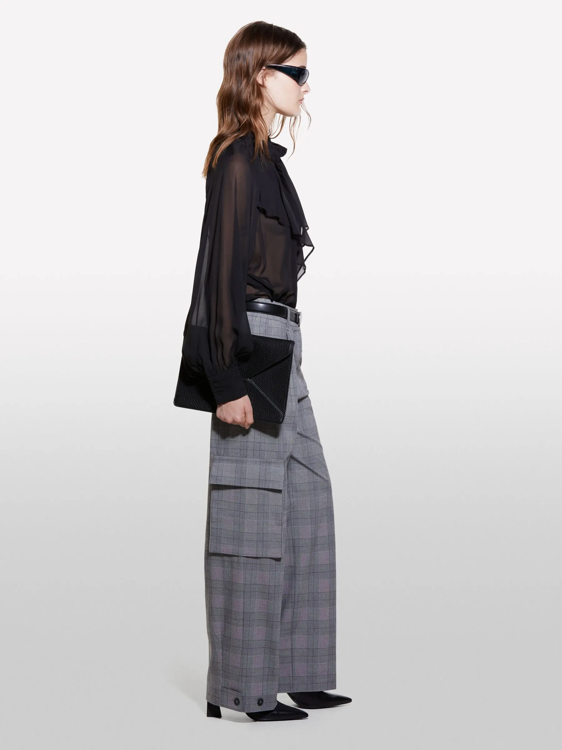 Nuovi arrivi      Pantaloni cargo tinto filo