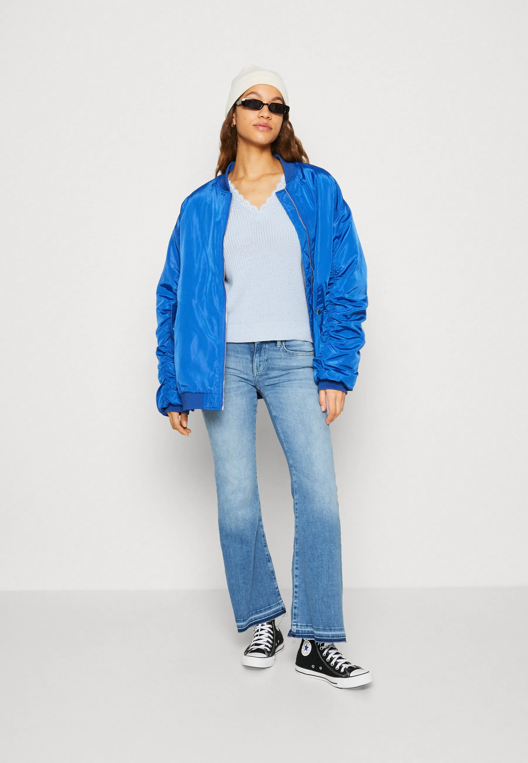 ONLTIGER WIDE FLARED - Jeans a zampa
