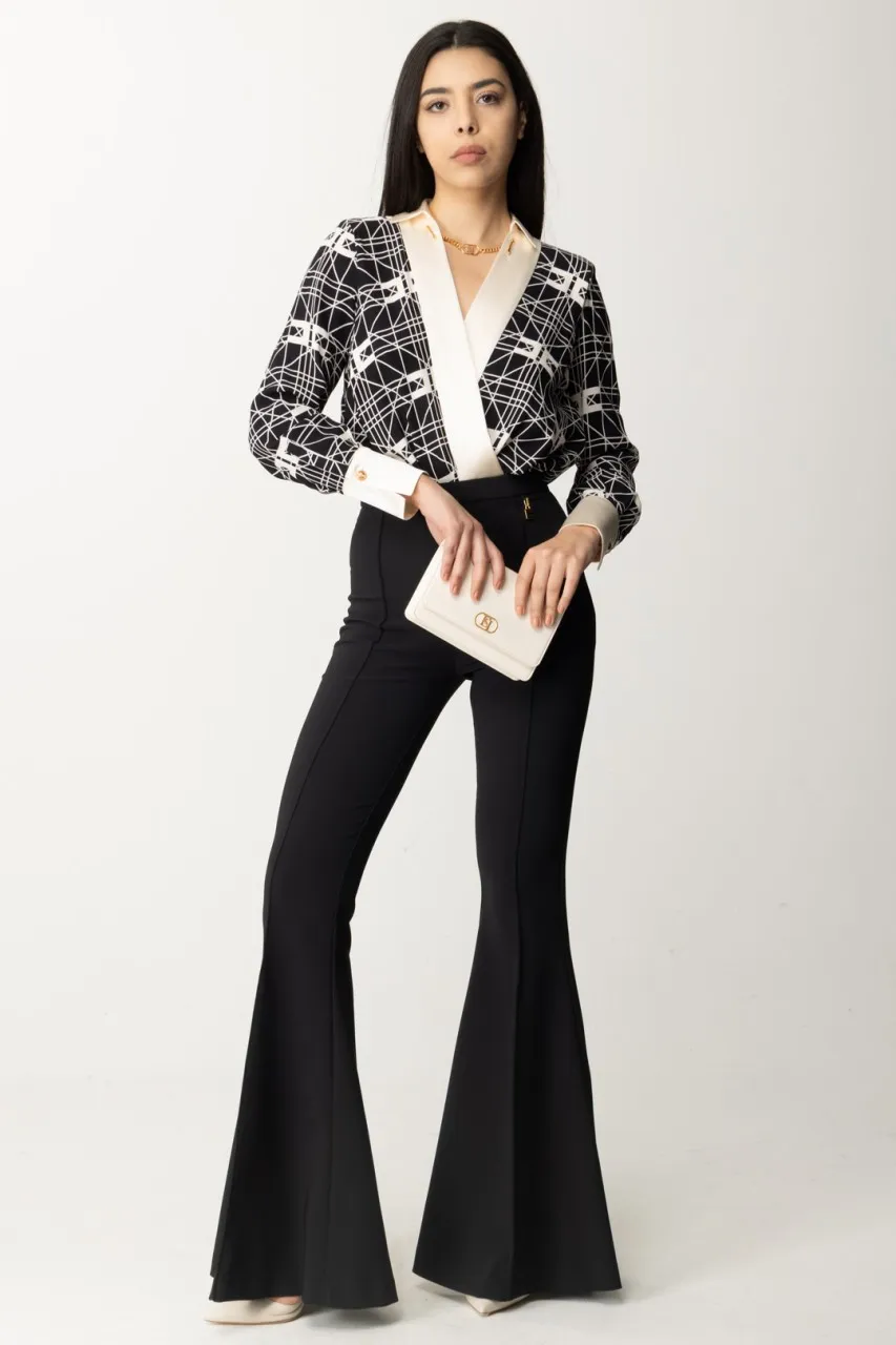 Pantaloni a zampa con charms Nero
