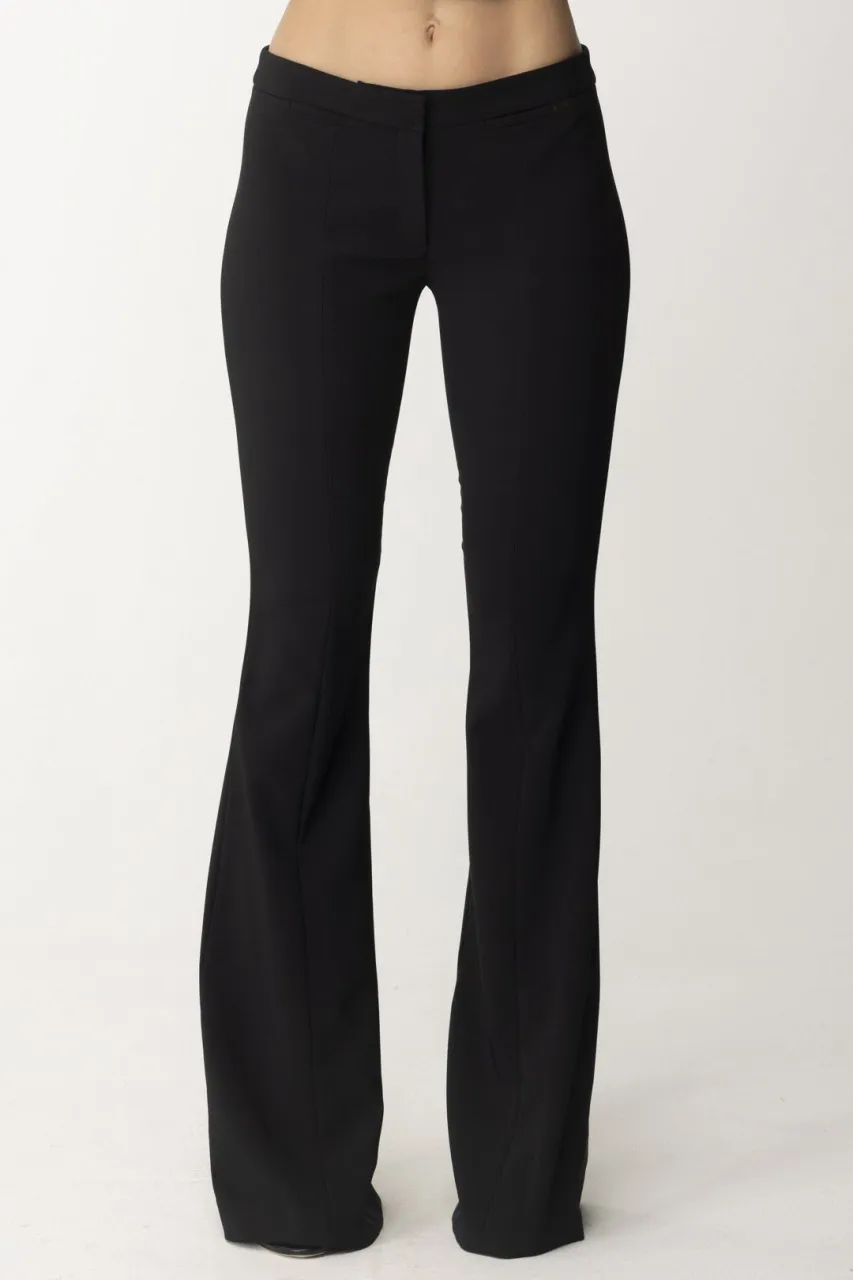 Pantaloni a zampa in crepe Nero