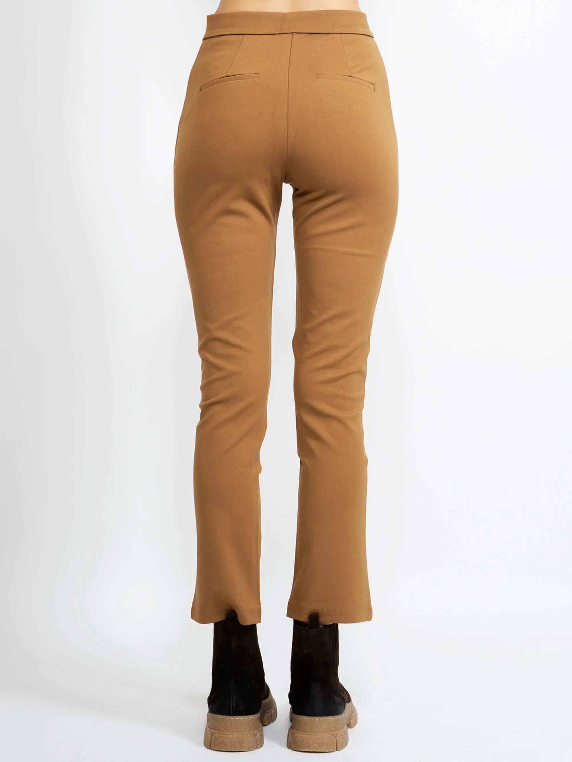 Pantaloni Cropped Gamba Dritta Cammello