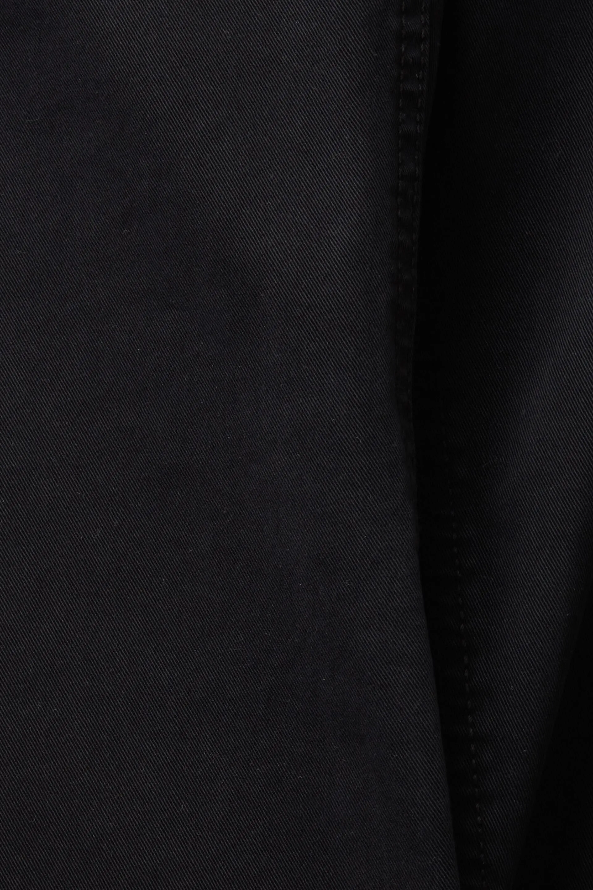 Pantaloni stretch a vita media cropped