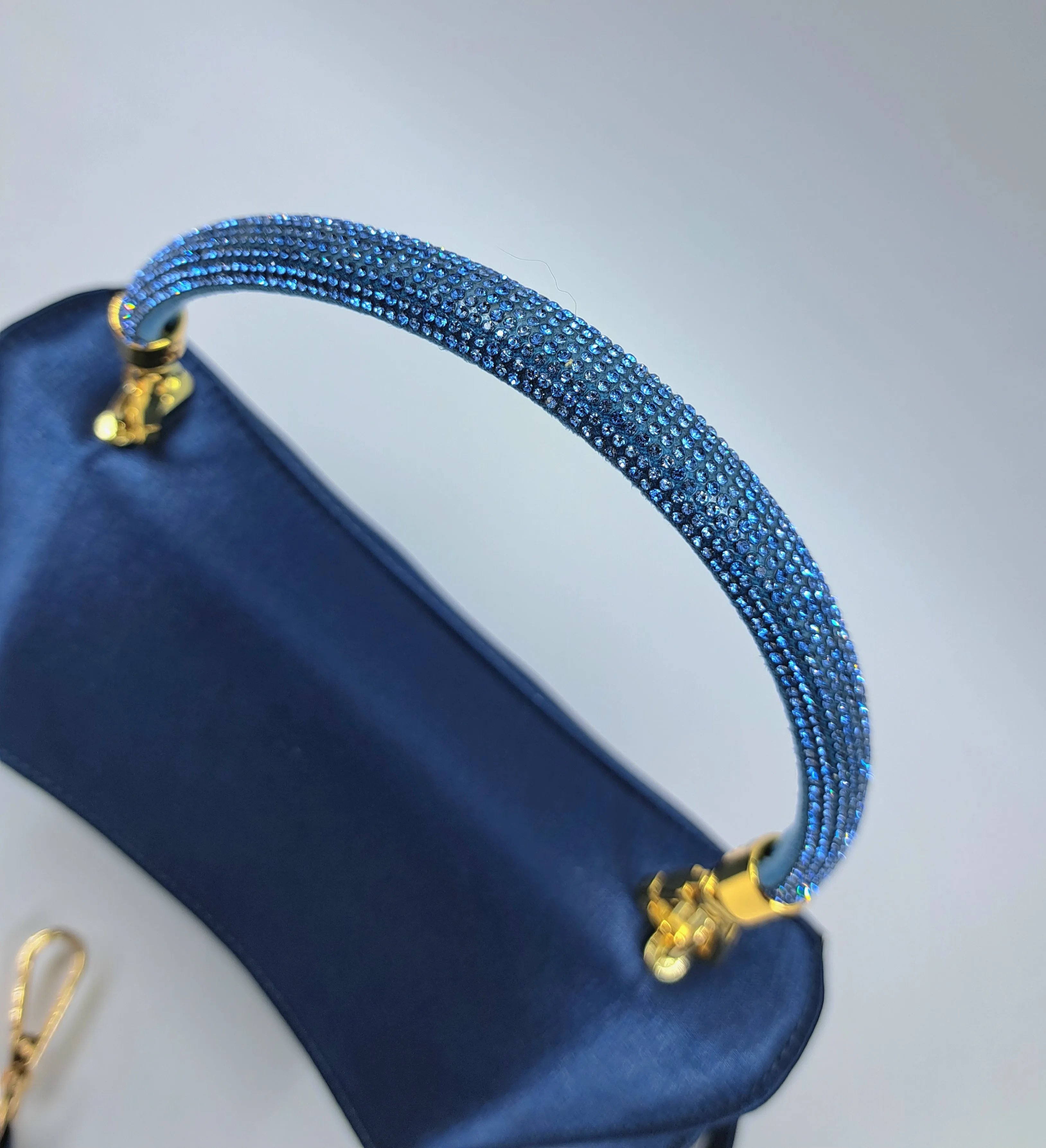 POCHETTE IN RASO BLE