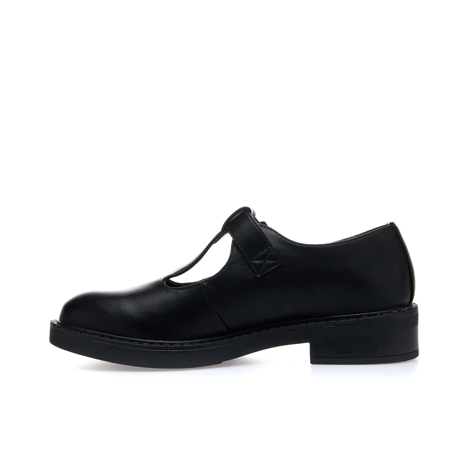 Scarpa elegante nera con fibbia