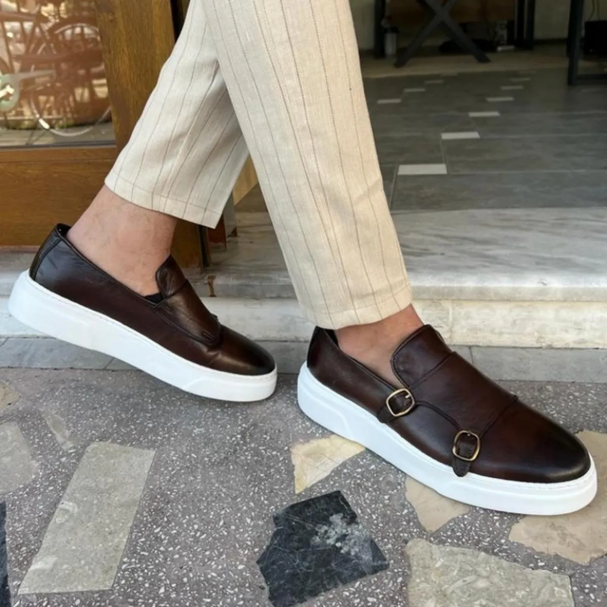 Scarpe sportive da uomo marroni Scarpe casual vulcanizzate Scarpe da monaco con doppia fibbia fatte a mano nere Scarpe da uomo d