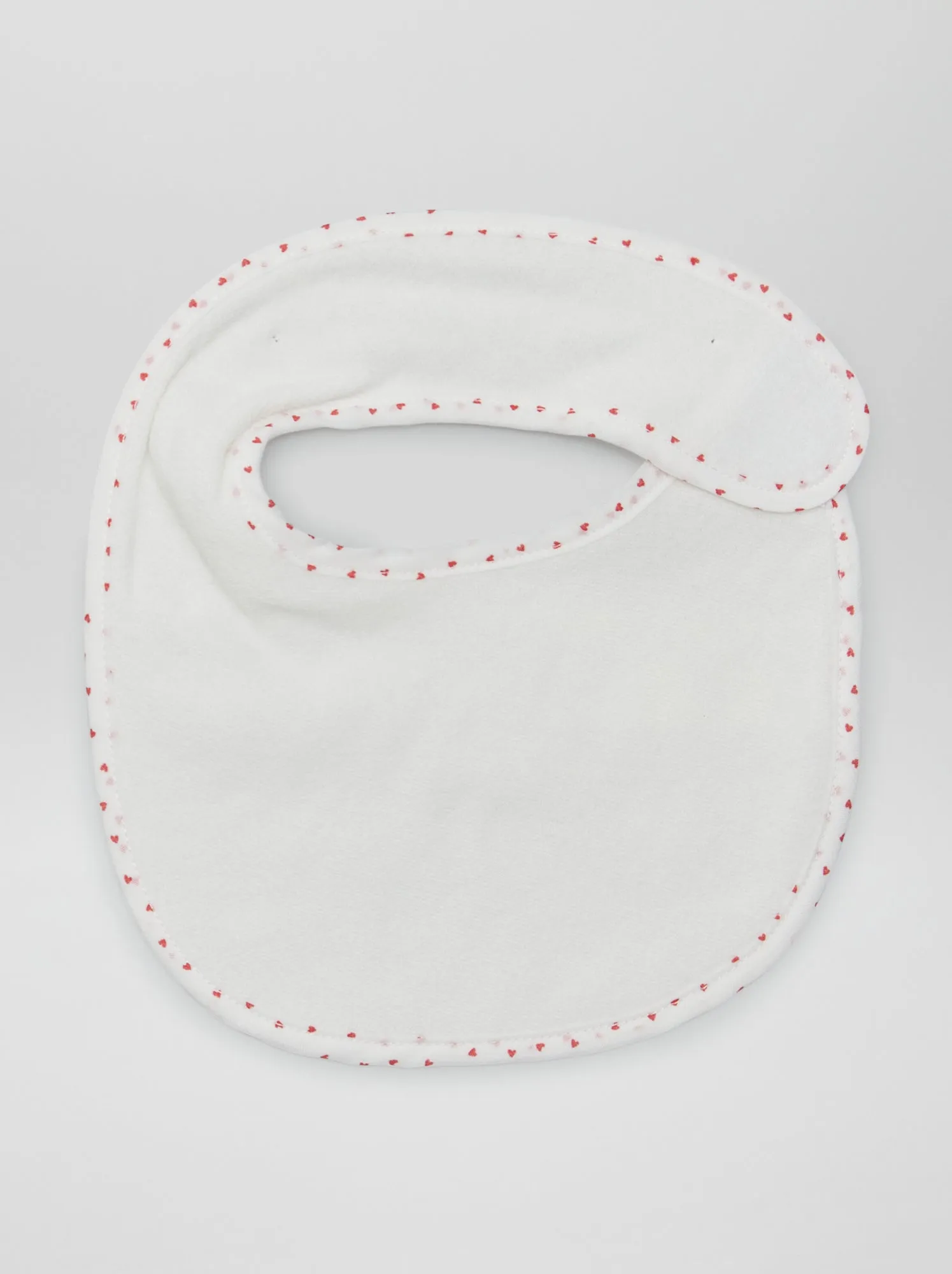 Set di 7 bavaglini in spugna con strappi - BIANCO