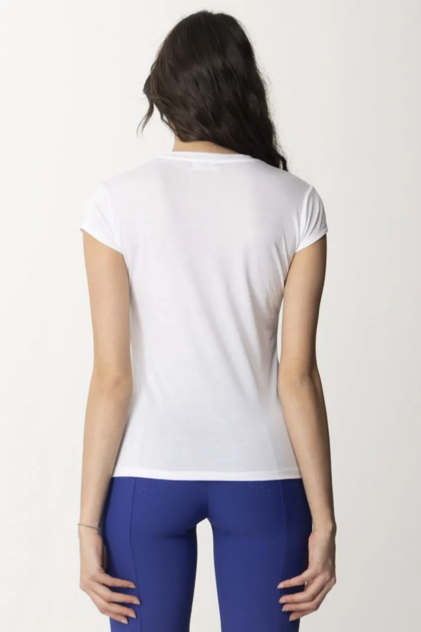 T-shirt con logo lettering e frange Gesso